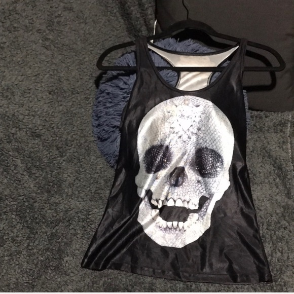 Shiny Black Tank Top • Diamond skull Design - Picture 1 of 2